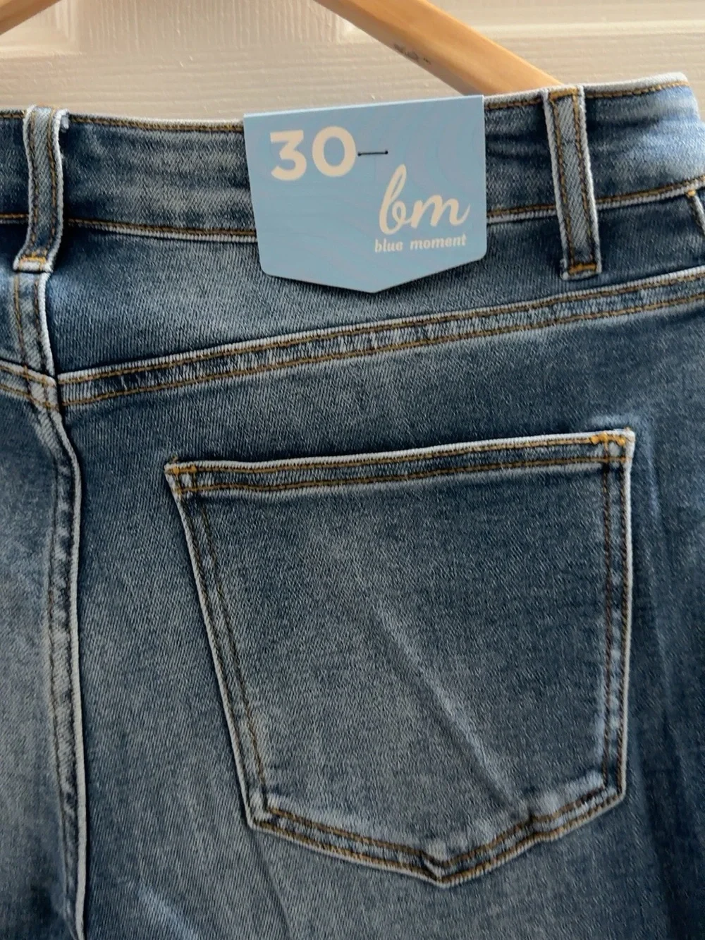 Women's Wide-Leg Blue Jeans